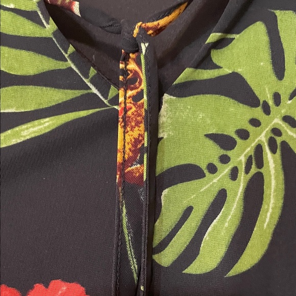 Tropical Floral Black Blouse - Picture 4 of 5